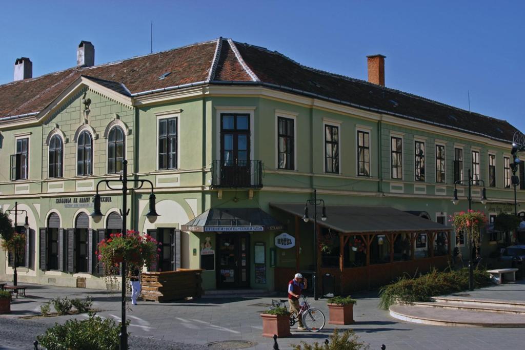 Arany Strucc Hotel Koszeg Exterior photo
